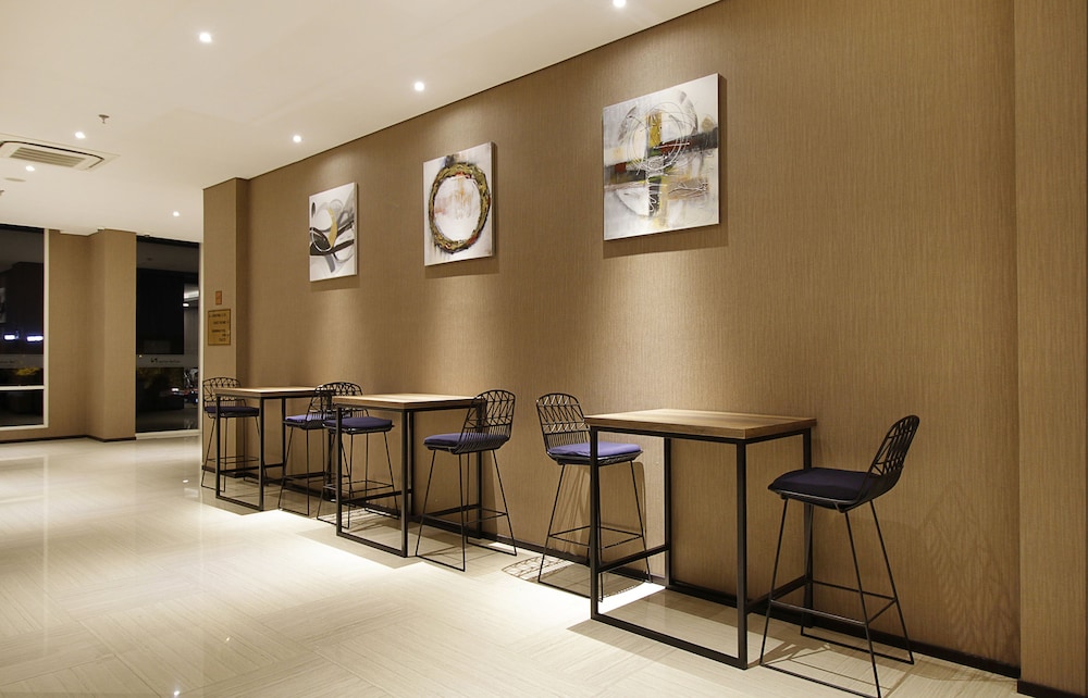 Swiss-Belinn Airport Surabaya 38/55