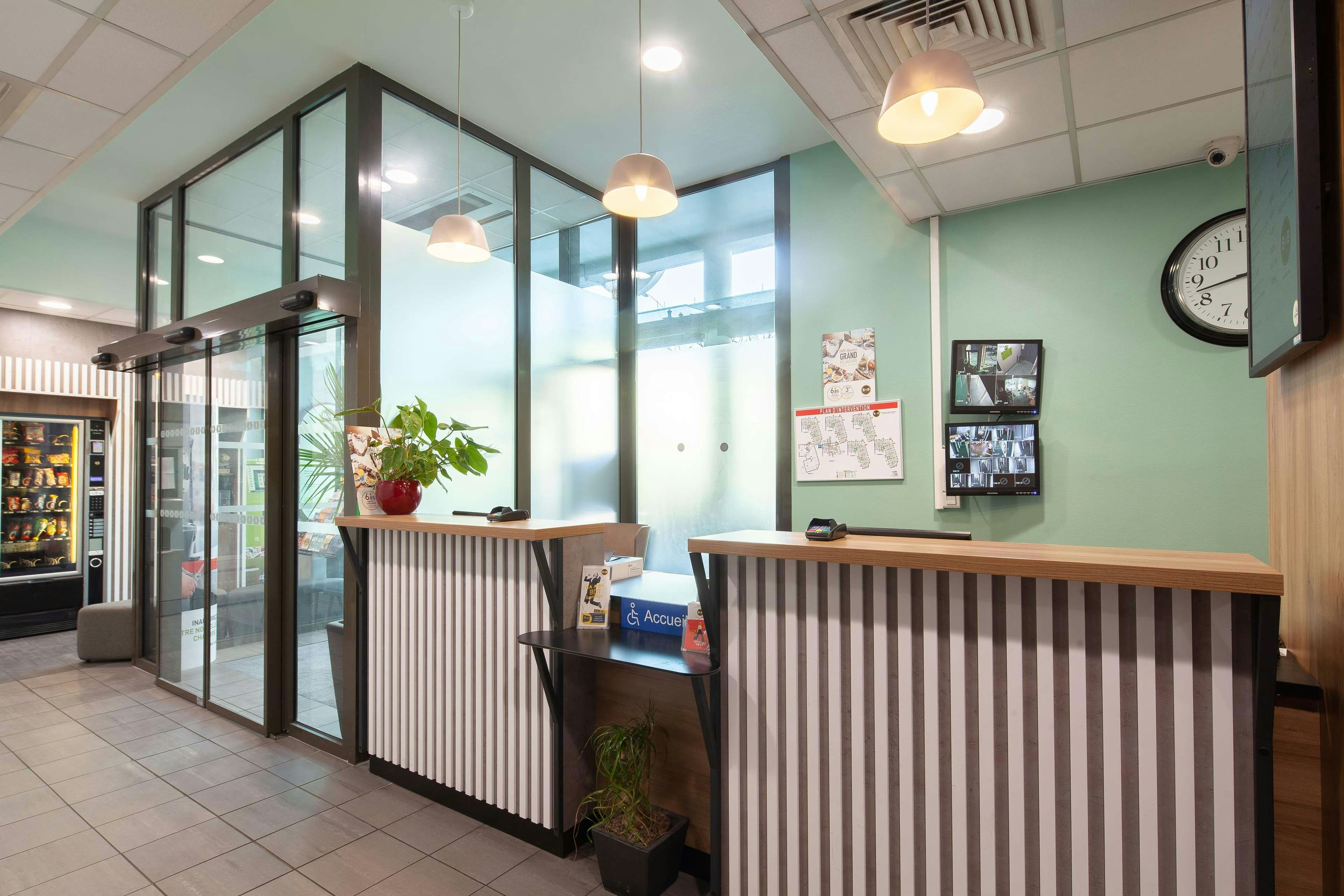 B&B Hotel Paris Saint-Denis Pleyel 5/24