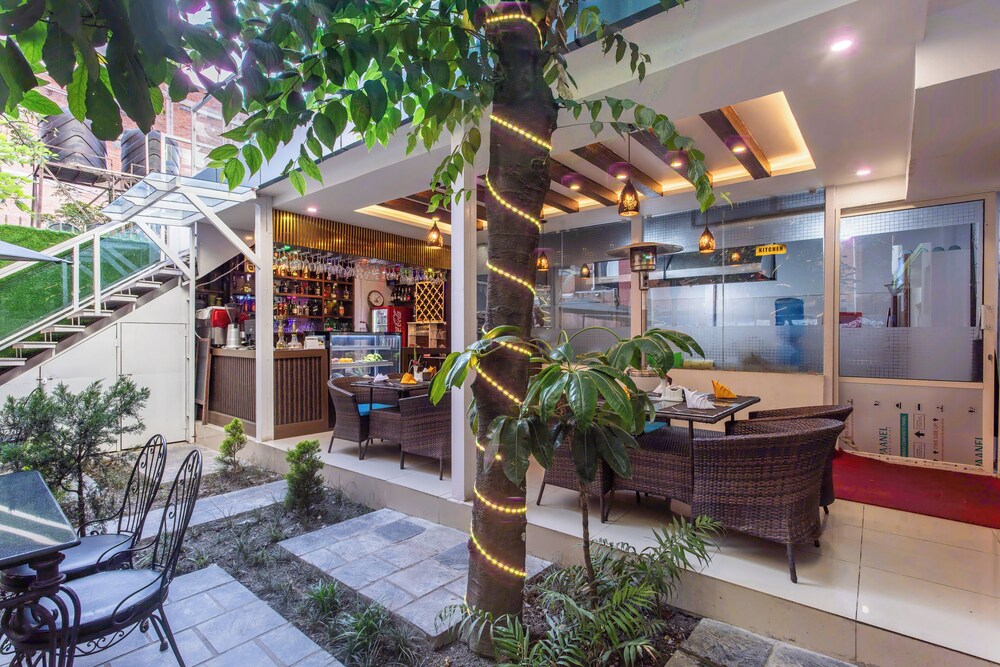 Hotel Sapana Garden 8/45