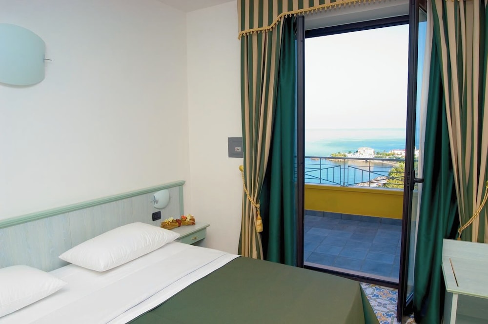 Nettuno Palace Hotel 5/27