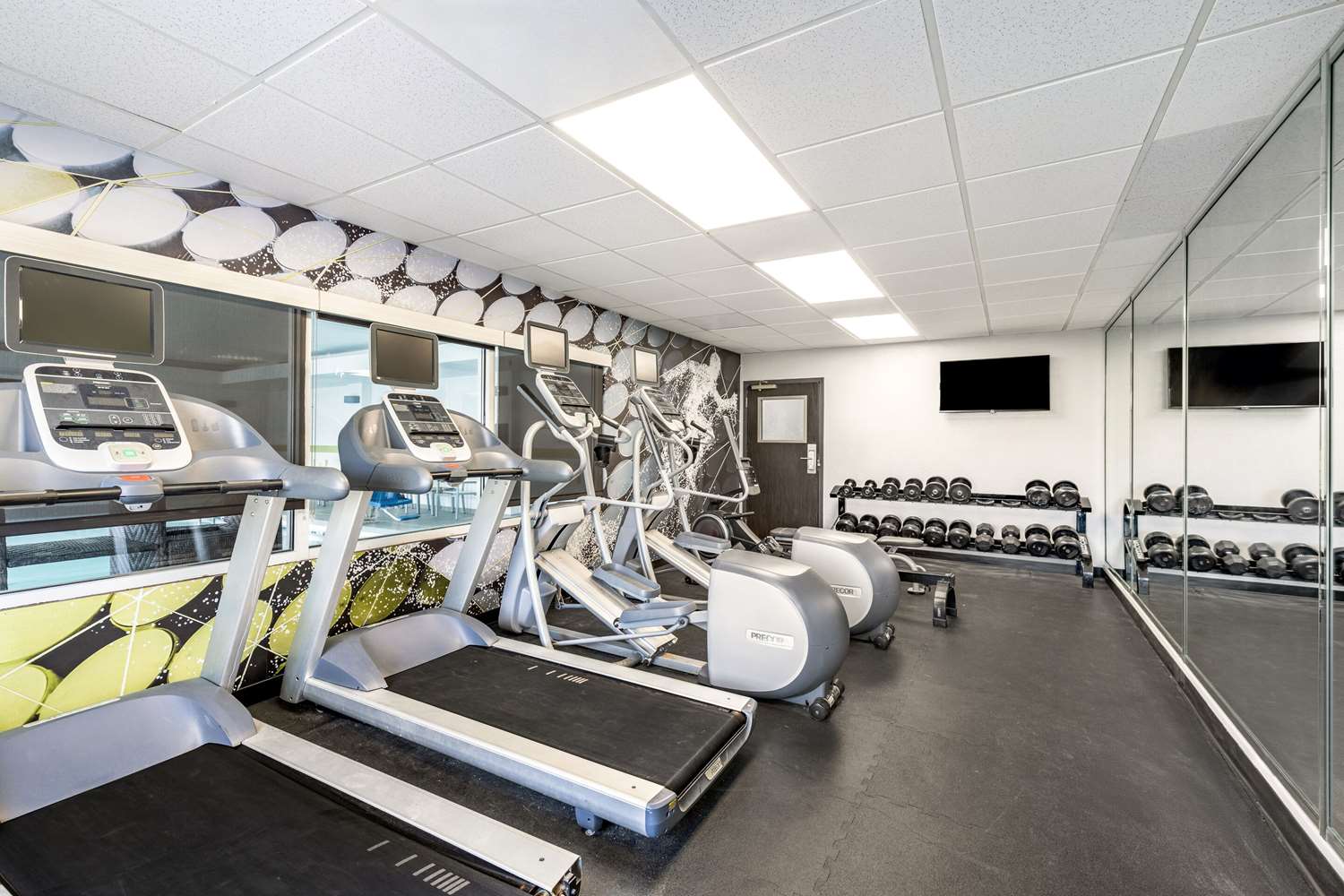 Country Inn & Suites by Radisson, LSU/Medical Corridor 22/28