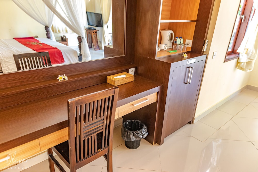 Arya Amed Beach Resort 52/69