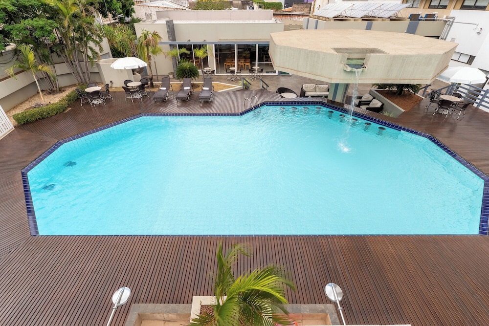 Hotel Deville Prime Cuiaba 83/86