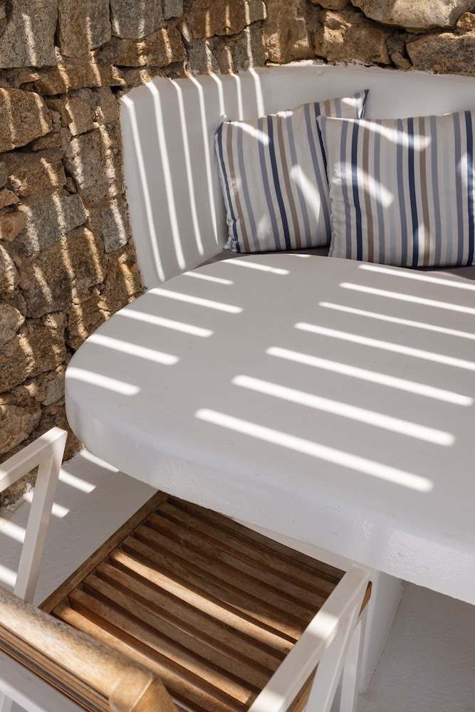 Mykonos Pantheon 29/50