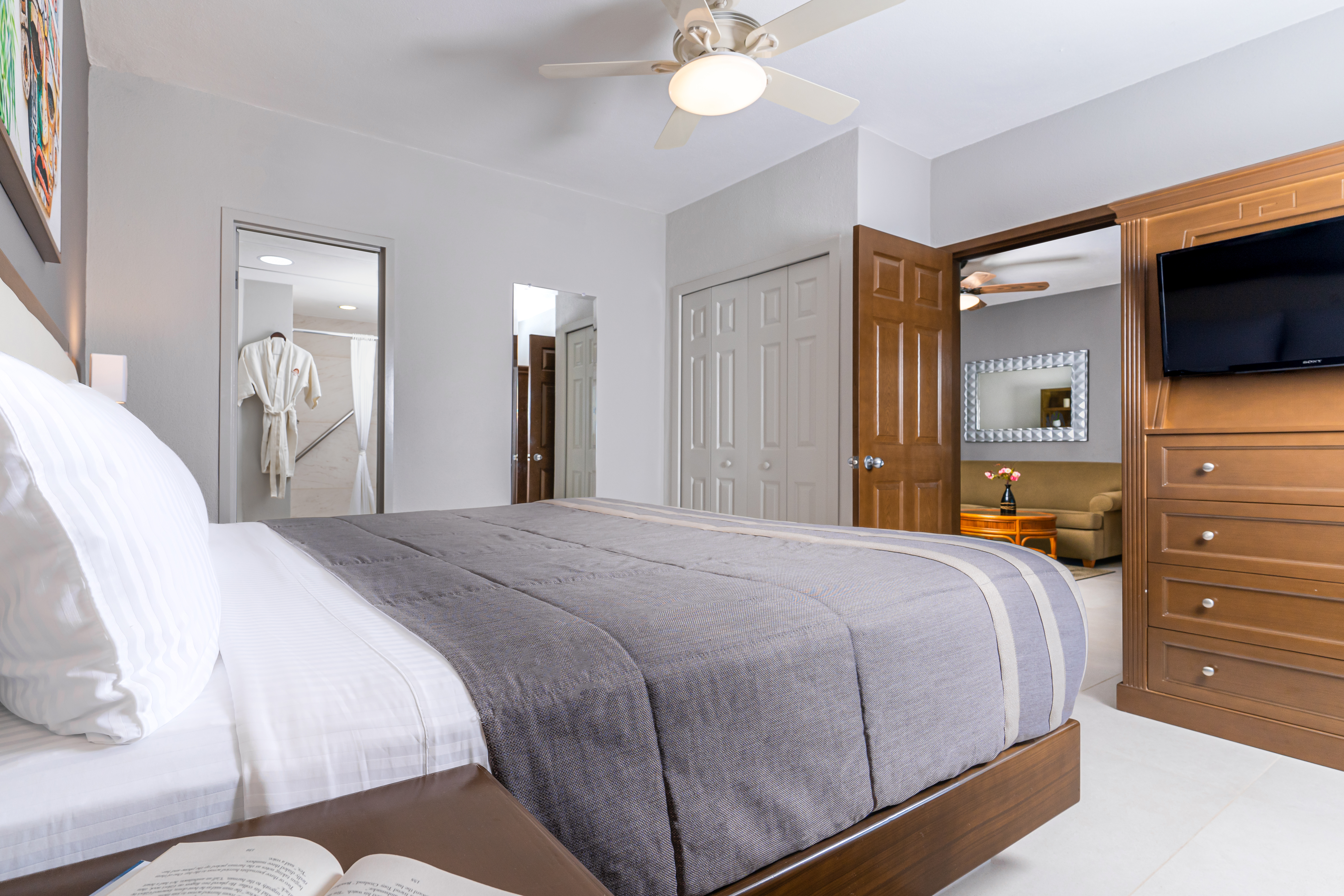 Superior Two Bedroom Suite، Paradise Village Beach Resort & Spa 2/2