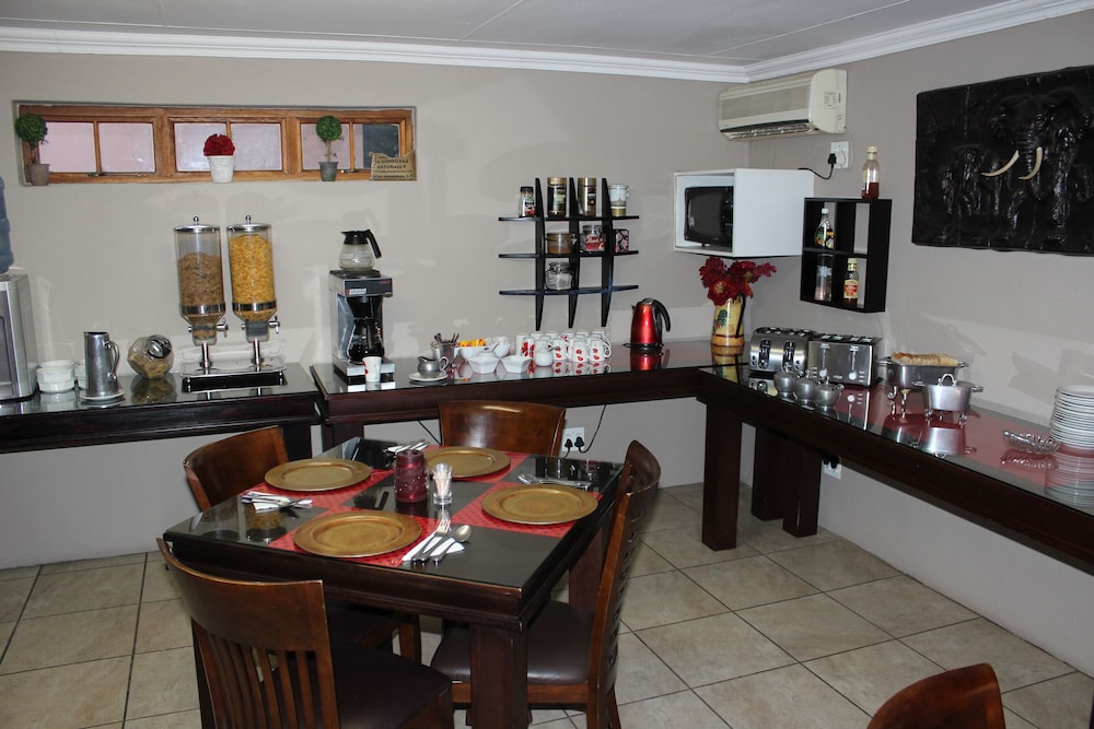 Royal Game Guest House 35/50