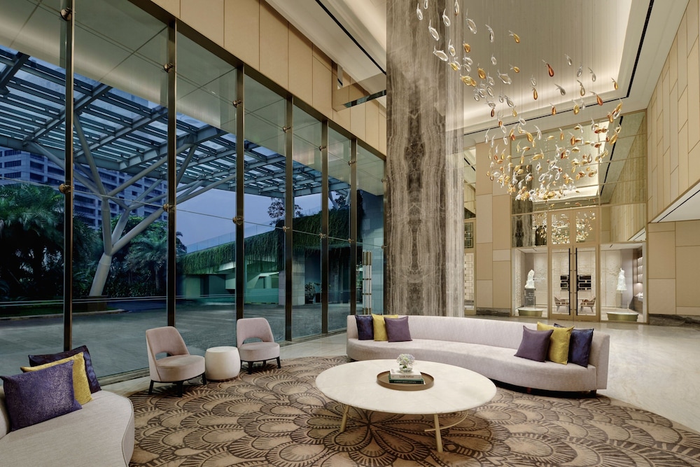 The Westin Surabaya 28/48