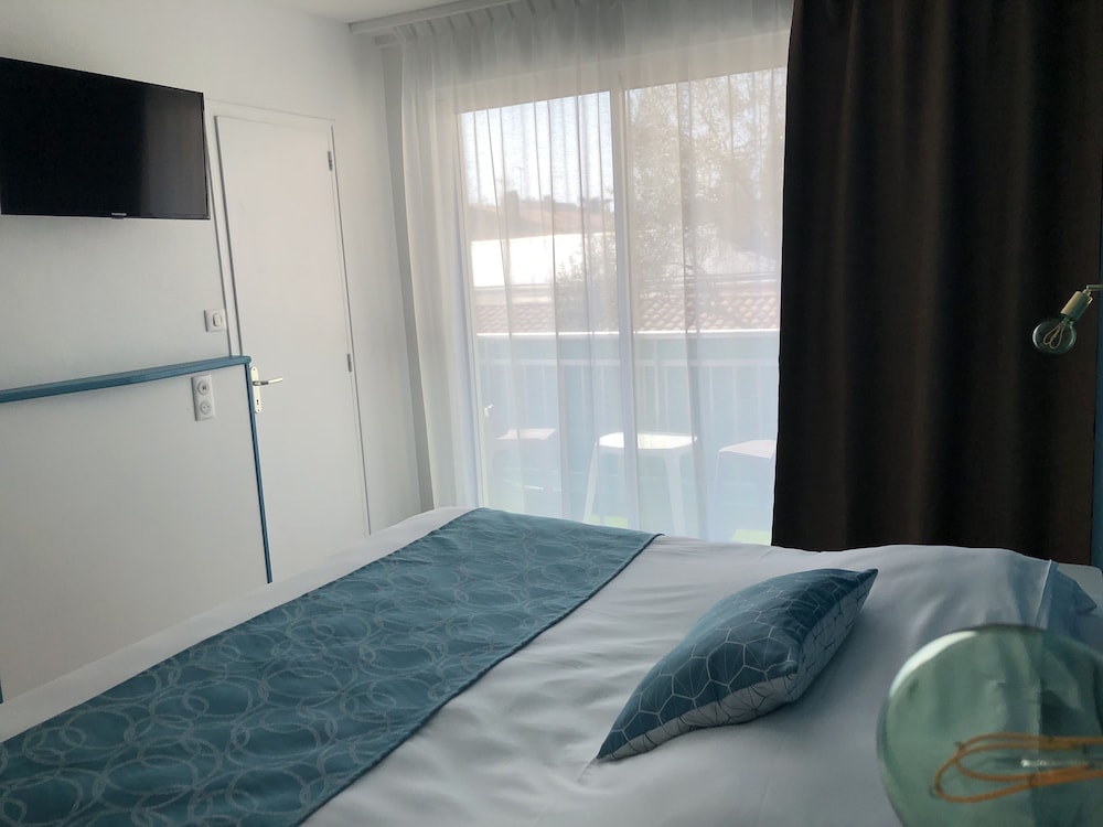 Hotel La Cote Oceane 12/77