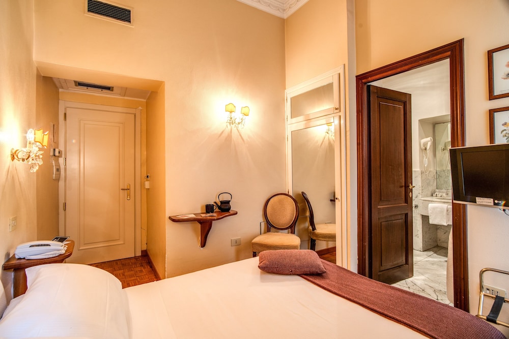 Hotel City Palazzo Dei Cardinali 29/80