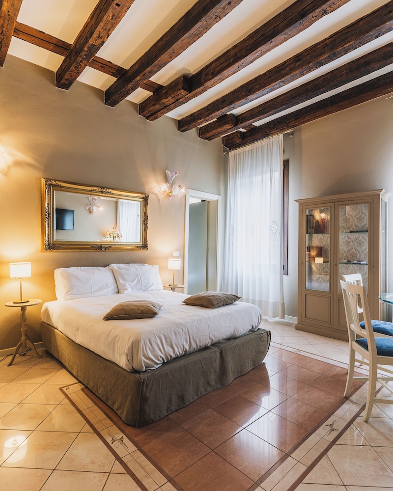 Economy, Apartment, 1 Double and 1 Single Bed, Courtyard Area