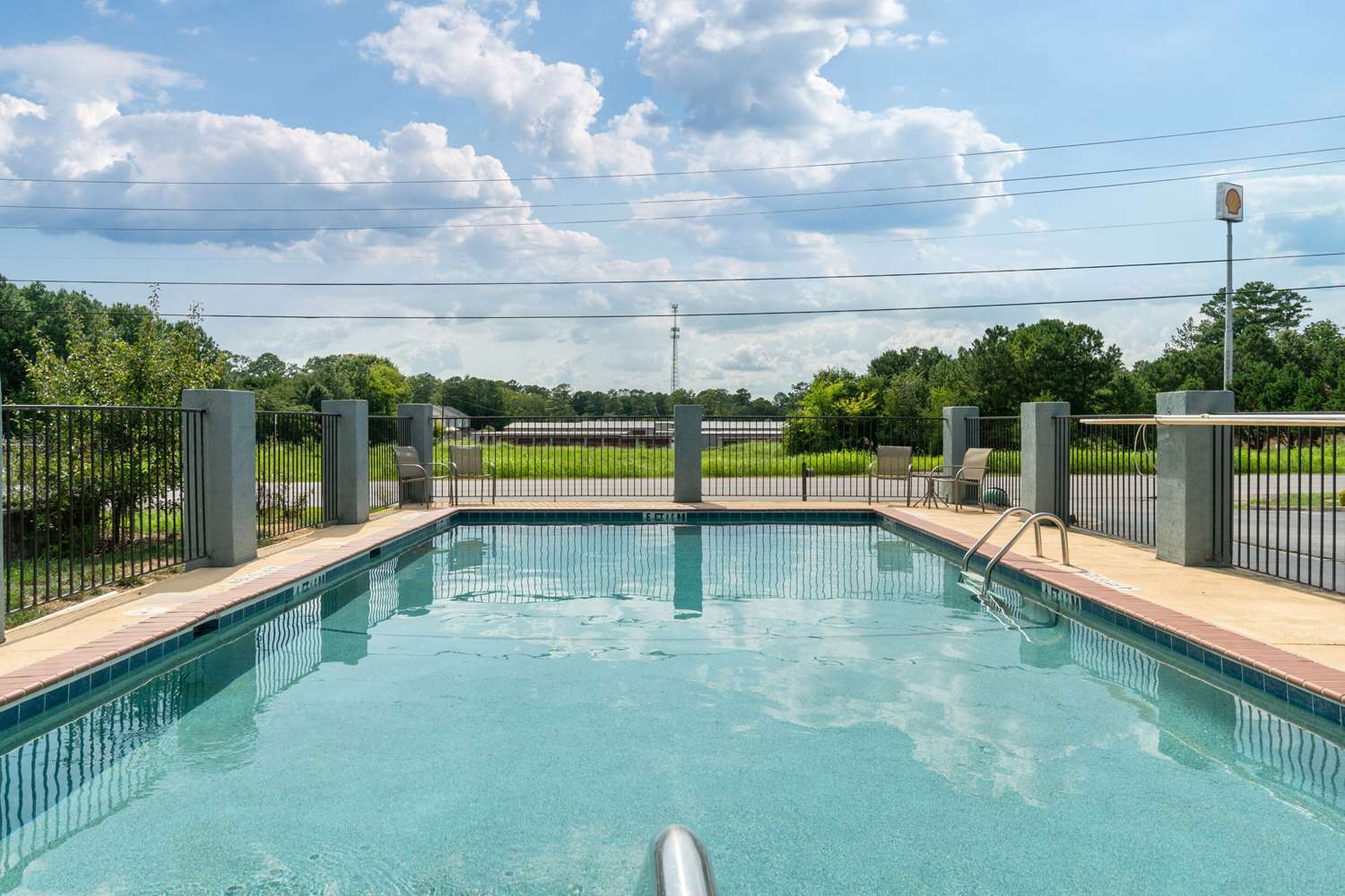 Quality Inn Adairsville-Calhoun South 5/20