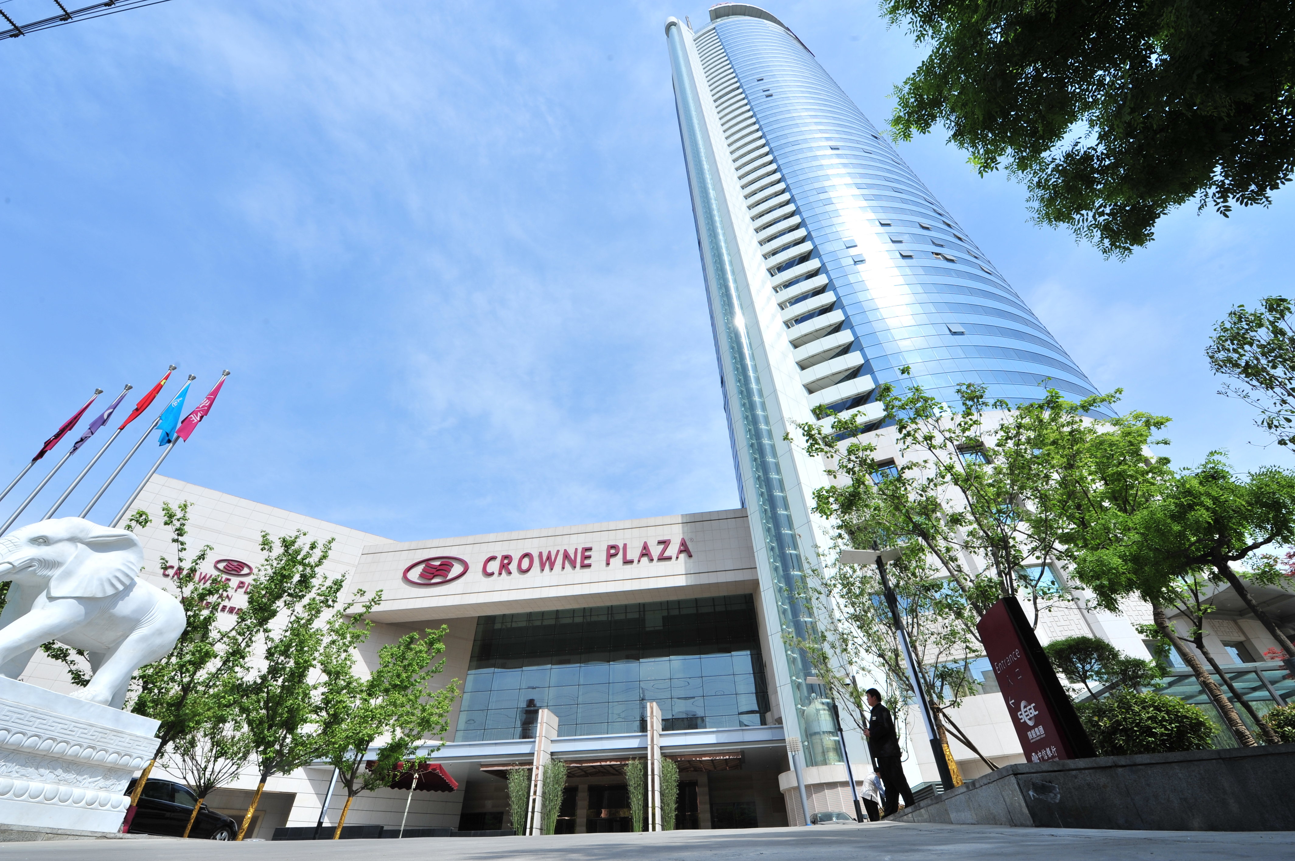Crowne Plaza Xian 3/50