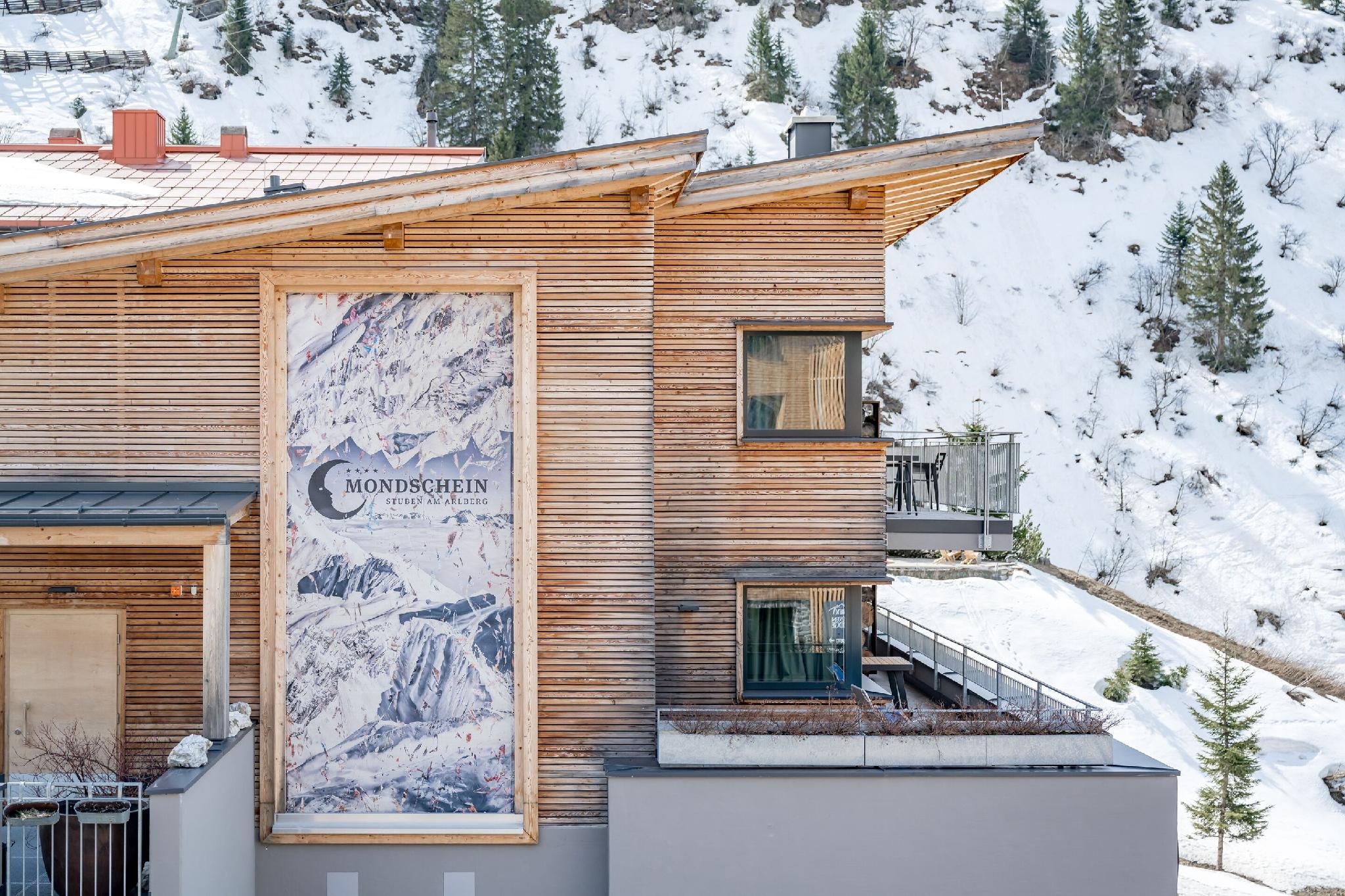 Mondschein Chalet Ski-In Ski-Out 9/34