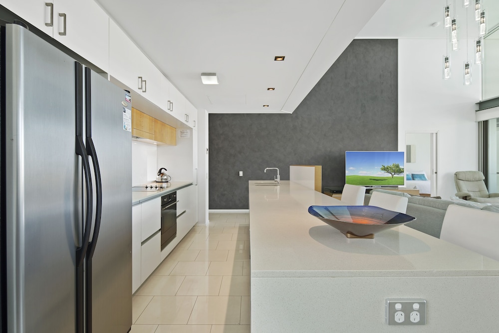 Peninsula Airlie Beach 44/50