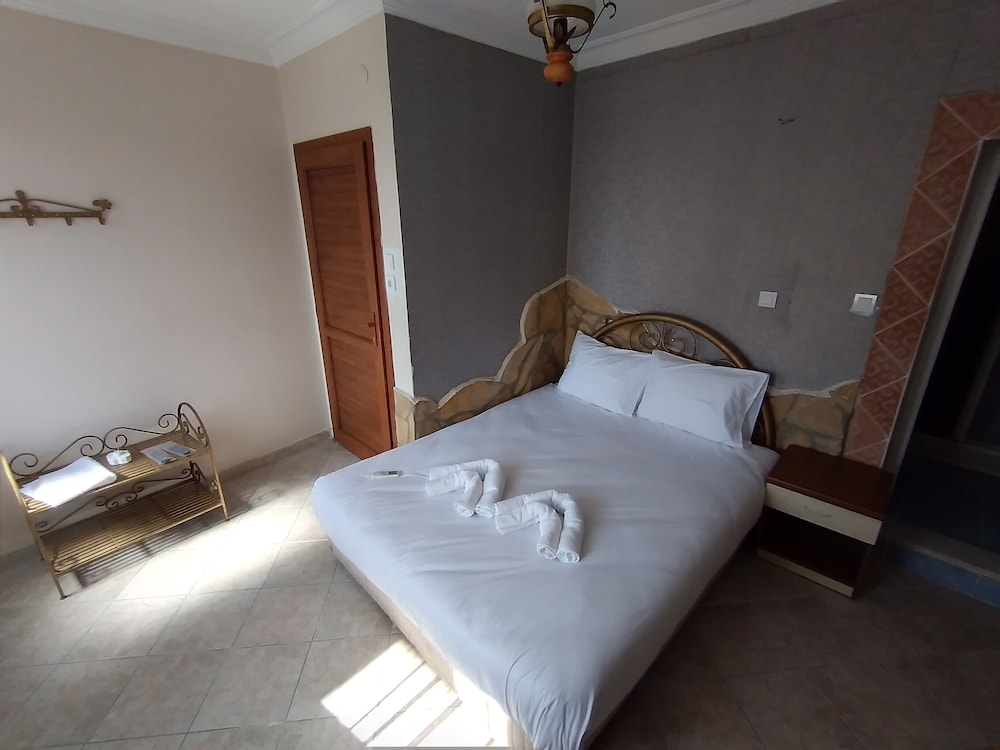 Anz Guesthouse 7/50