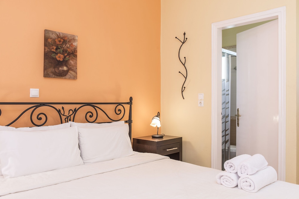 KOSTIS VILLAS 18/70