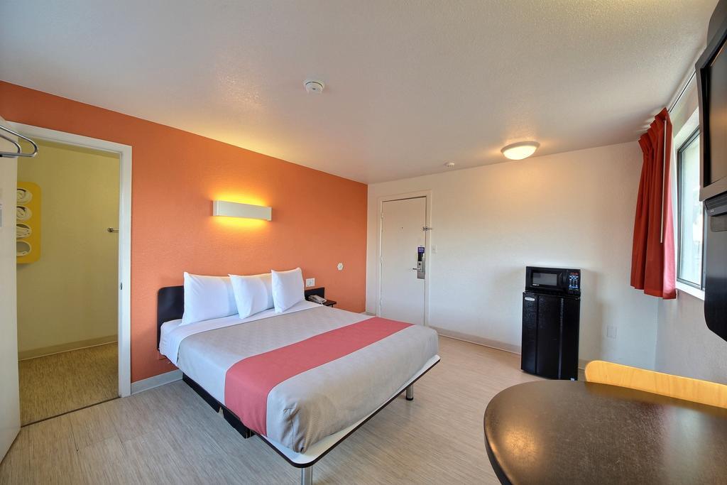 Motel 6 South Padre Island 15/33