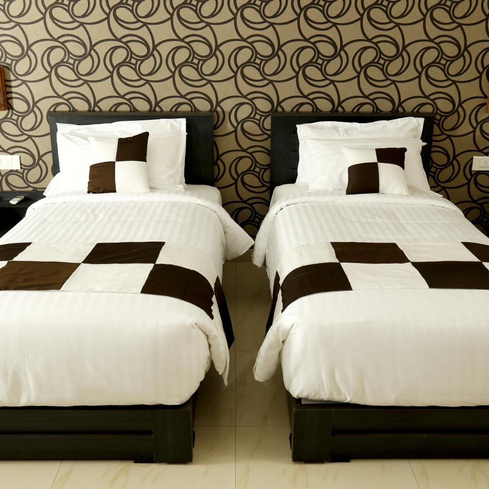 RYDGES INN KOTTAKAL 7/28