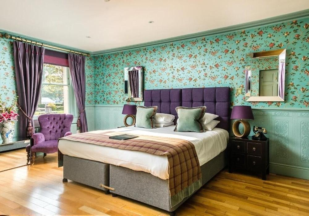 Garden, Prestige, King and Twin Beds