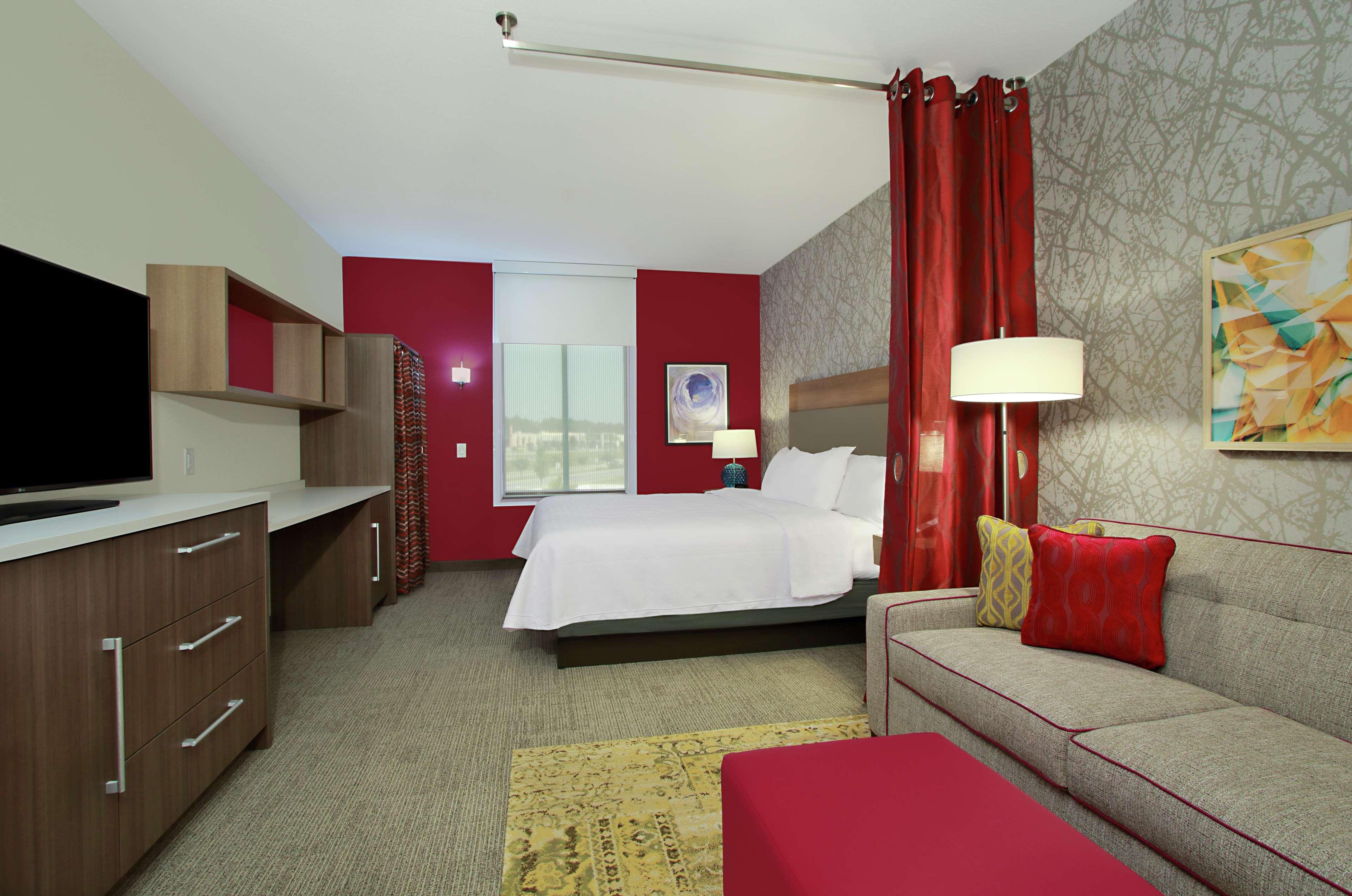 STUDIO, SUITE, KING BED, ACCESSIBLE