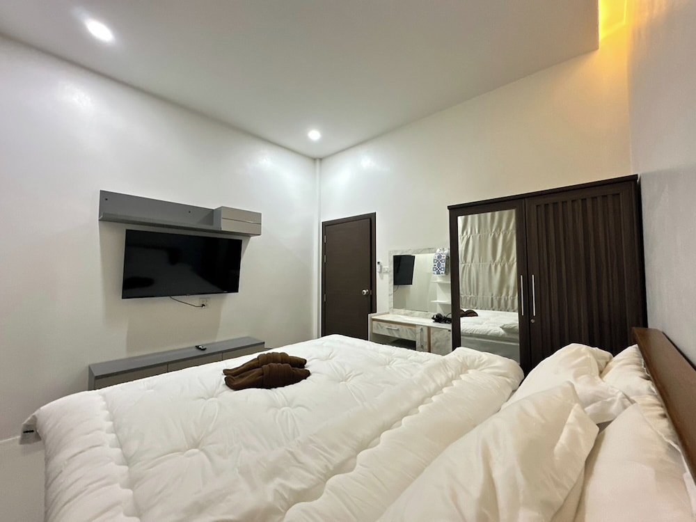 Golden Palm Resort 19/53