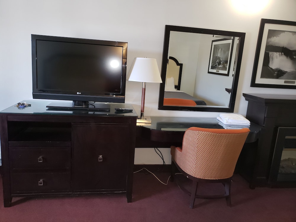 Niagara Falls Courtside Inn Hotel 25/41