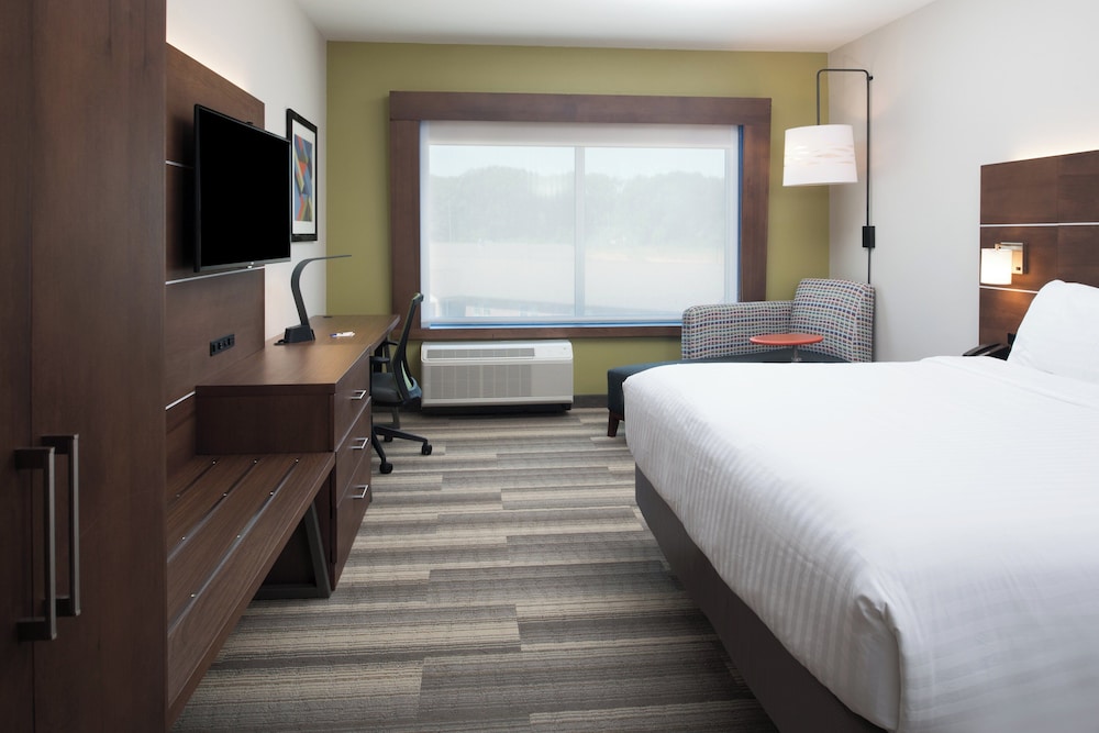 Standard, King Bed, Accessible