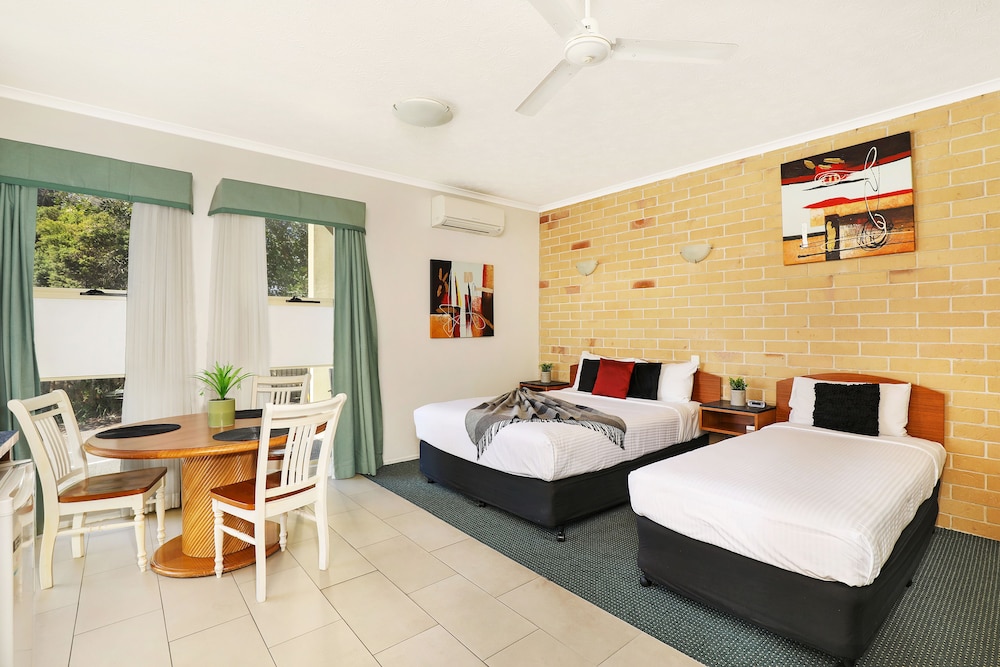 Caboolture Riverlakes Motel 16/66