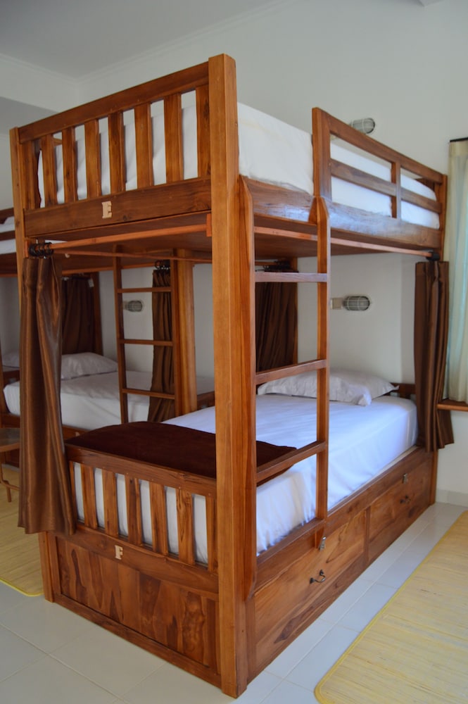 Askara Guest House - Hostel 61/75