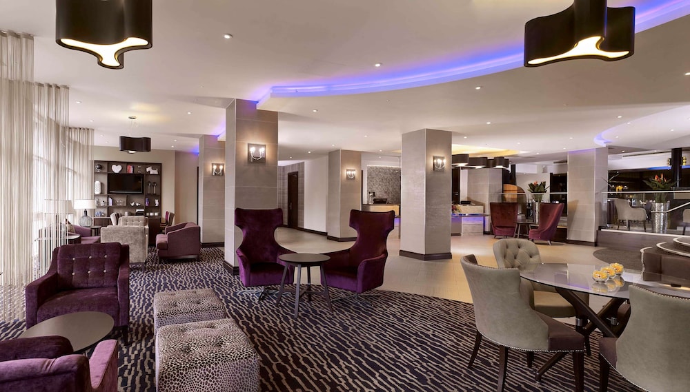 Doubletree By Hilton Hotel Woking 26/55