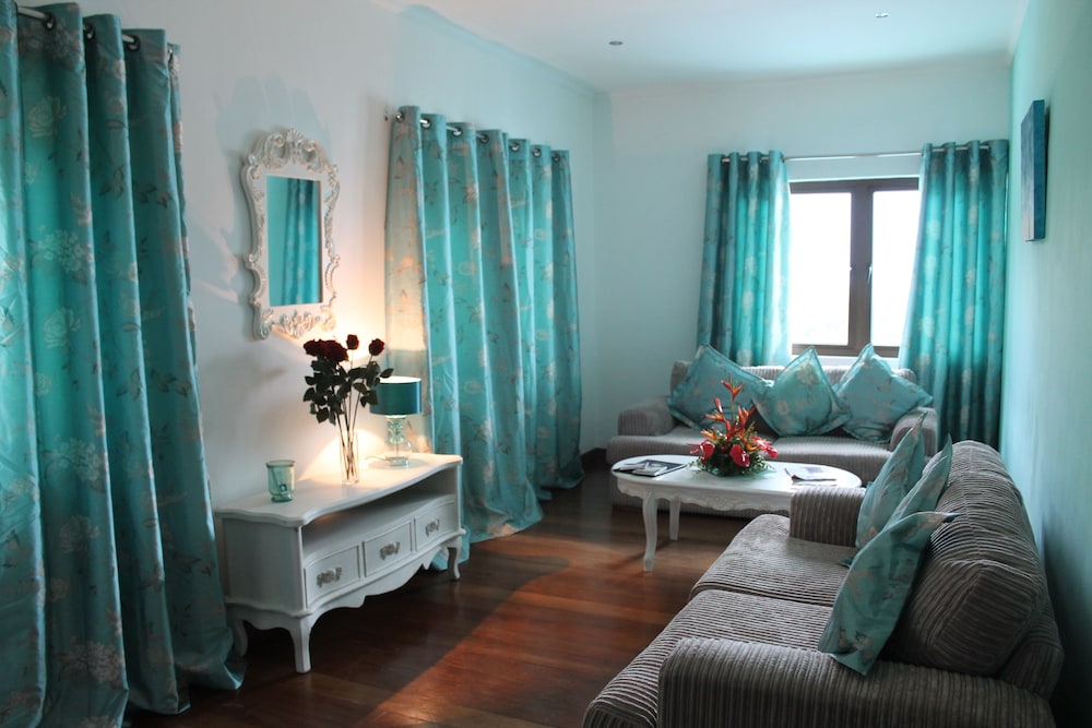 Petit Amour Villa 34/50