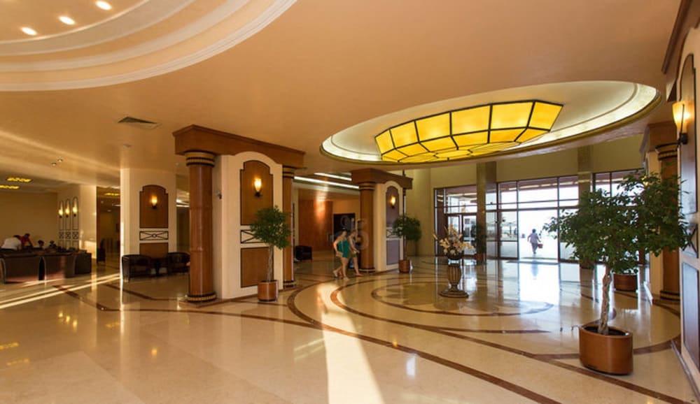 Majestic Beach Towers Resort By Panhandle Getaways 8/68