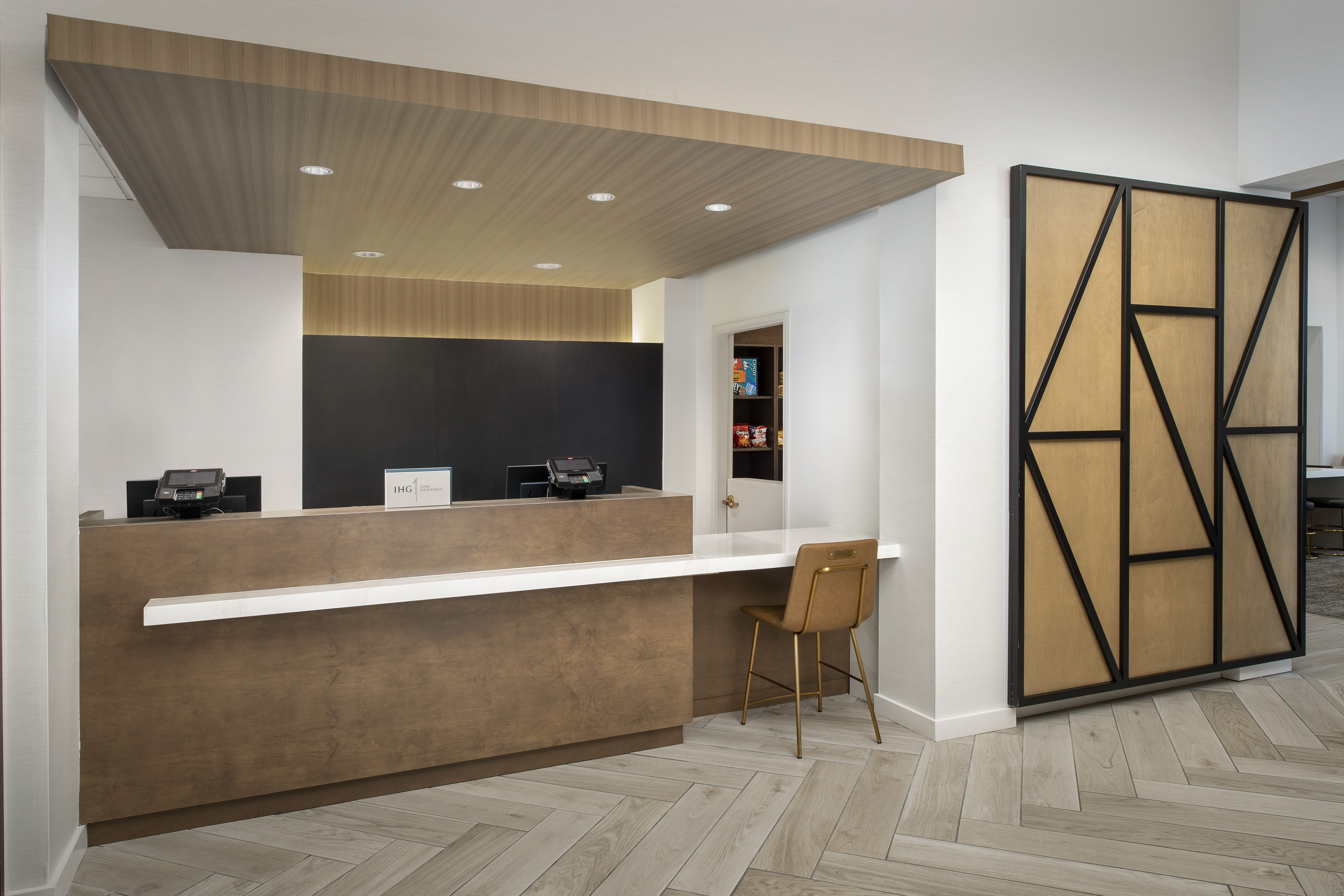 Staybridge Suites San Antonio-Airport 10/56