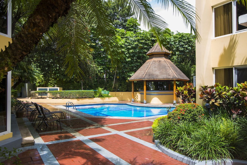Aparthotel & Suites Villas Del Rio 42/50