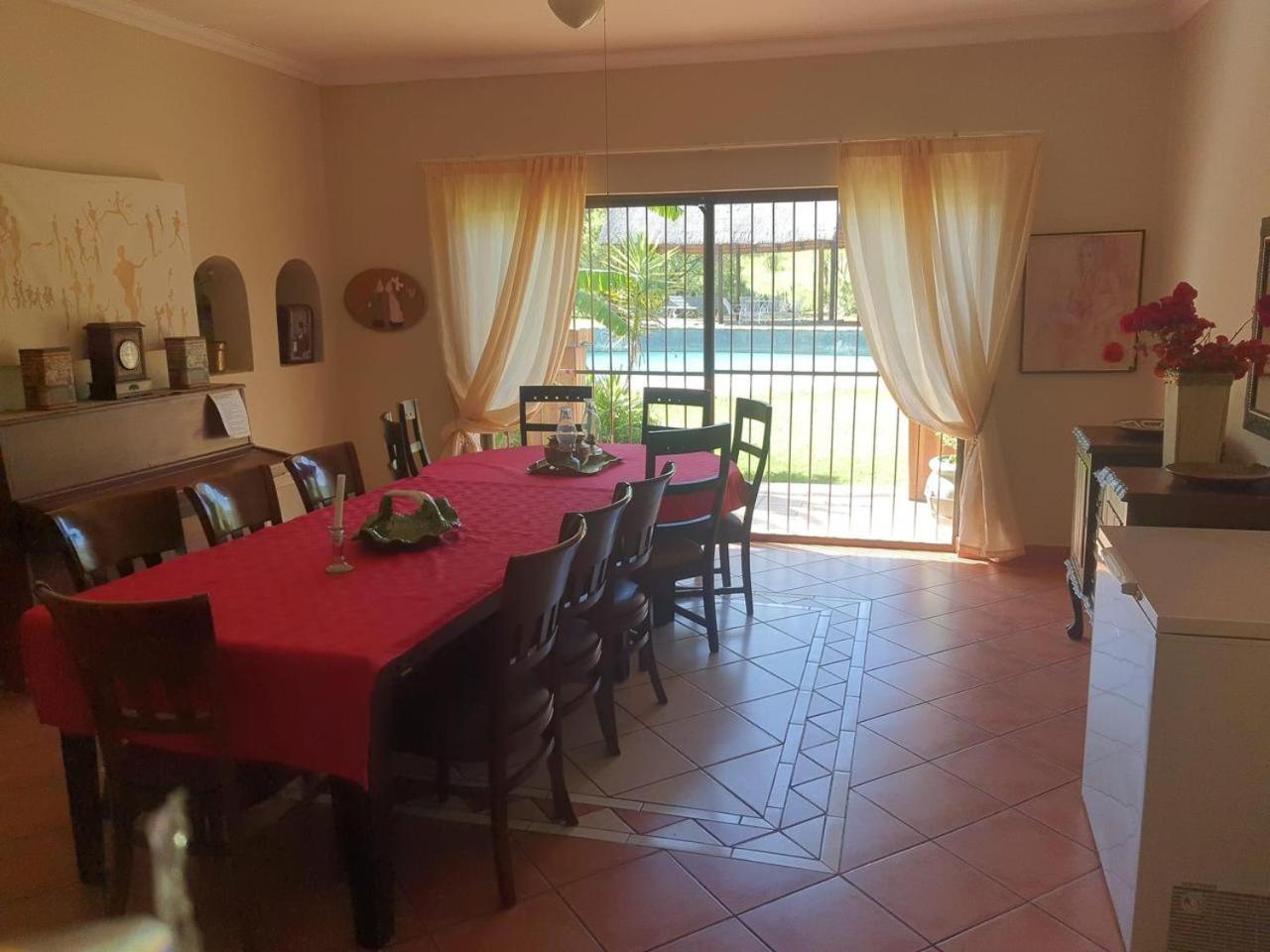 Cynthia's Country Farm Stay 7/18