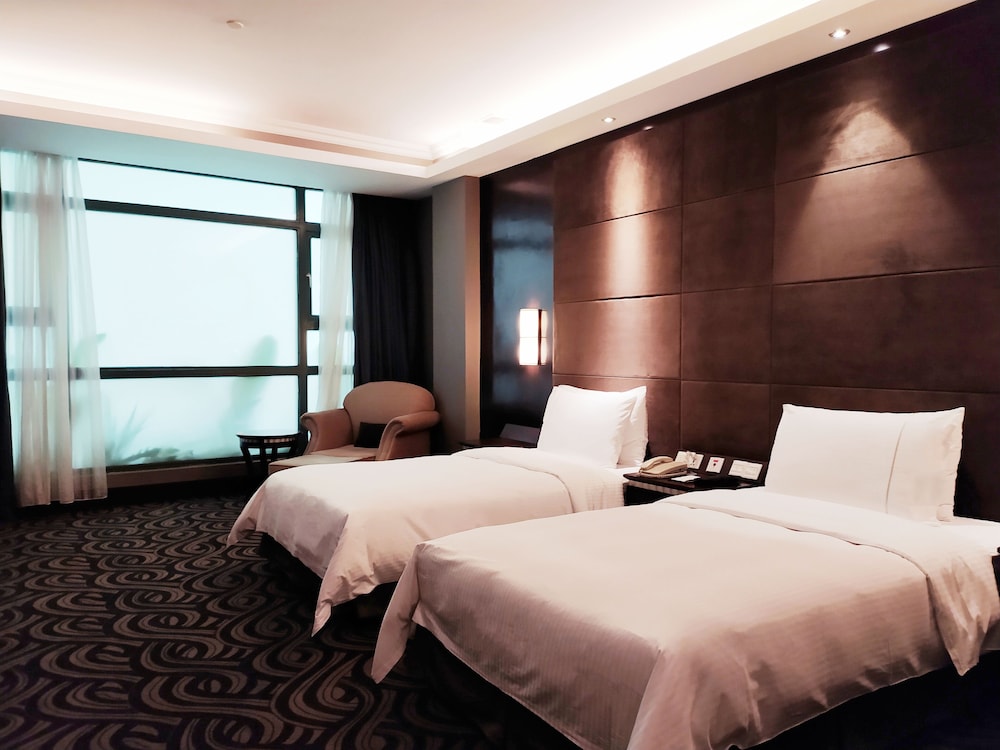 Hengfeng Haiyue International Hotel 12/50