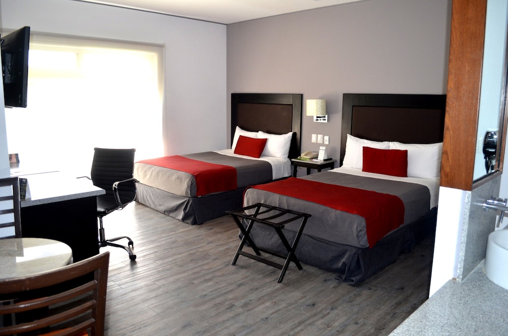 Plaza Camelinas Hotel 23/63