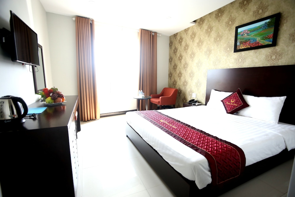 Huong Son Hotel 9/54