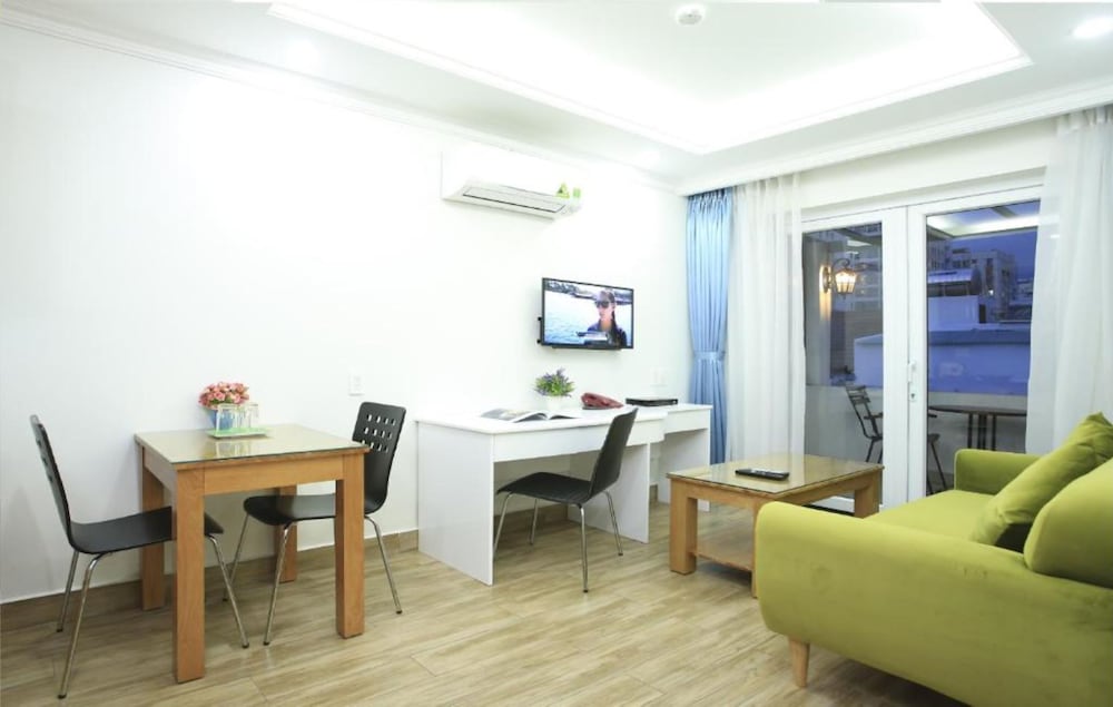 Atlas Hotel & Apartment 30/42