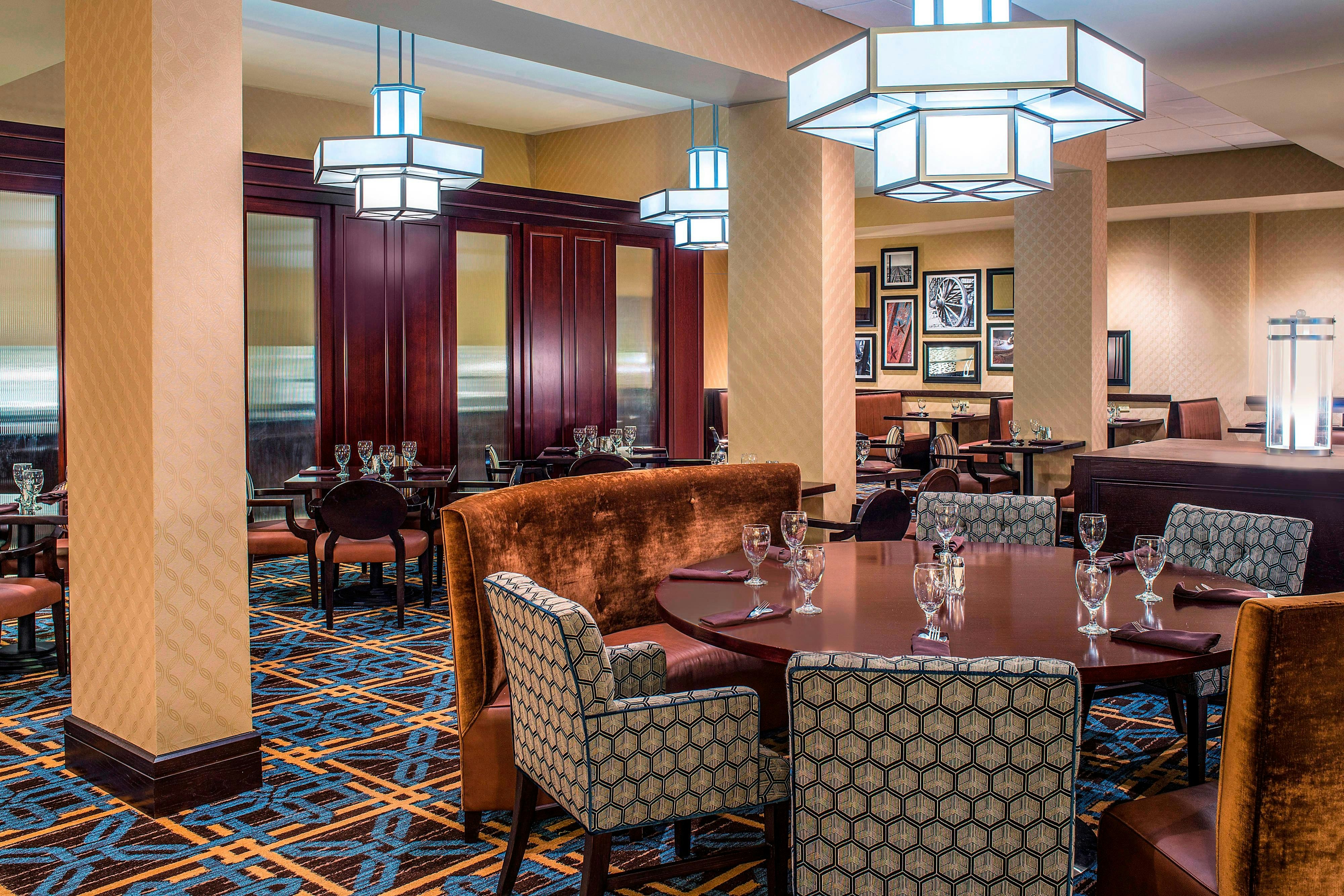 Sheraton North Houston At George Bush Intercontinental 12/25