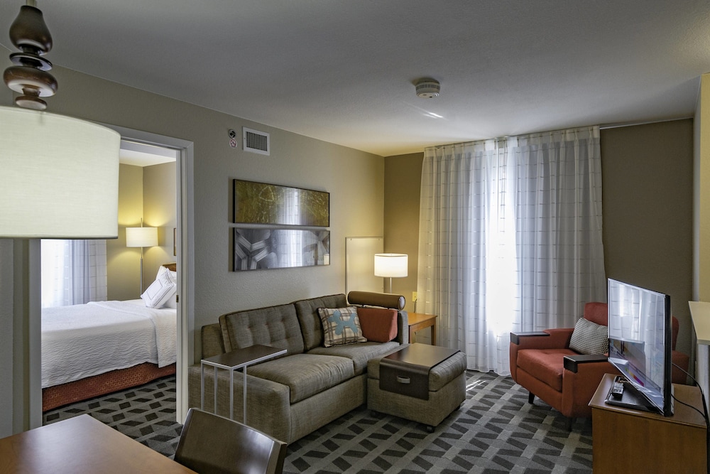 TownePlace Suites Cleveland Streetsboro 15/33