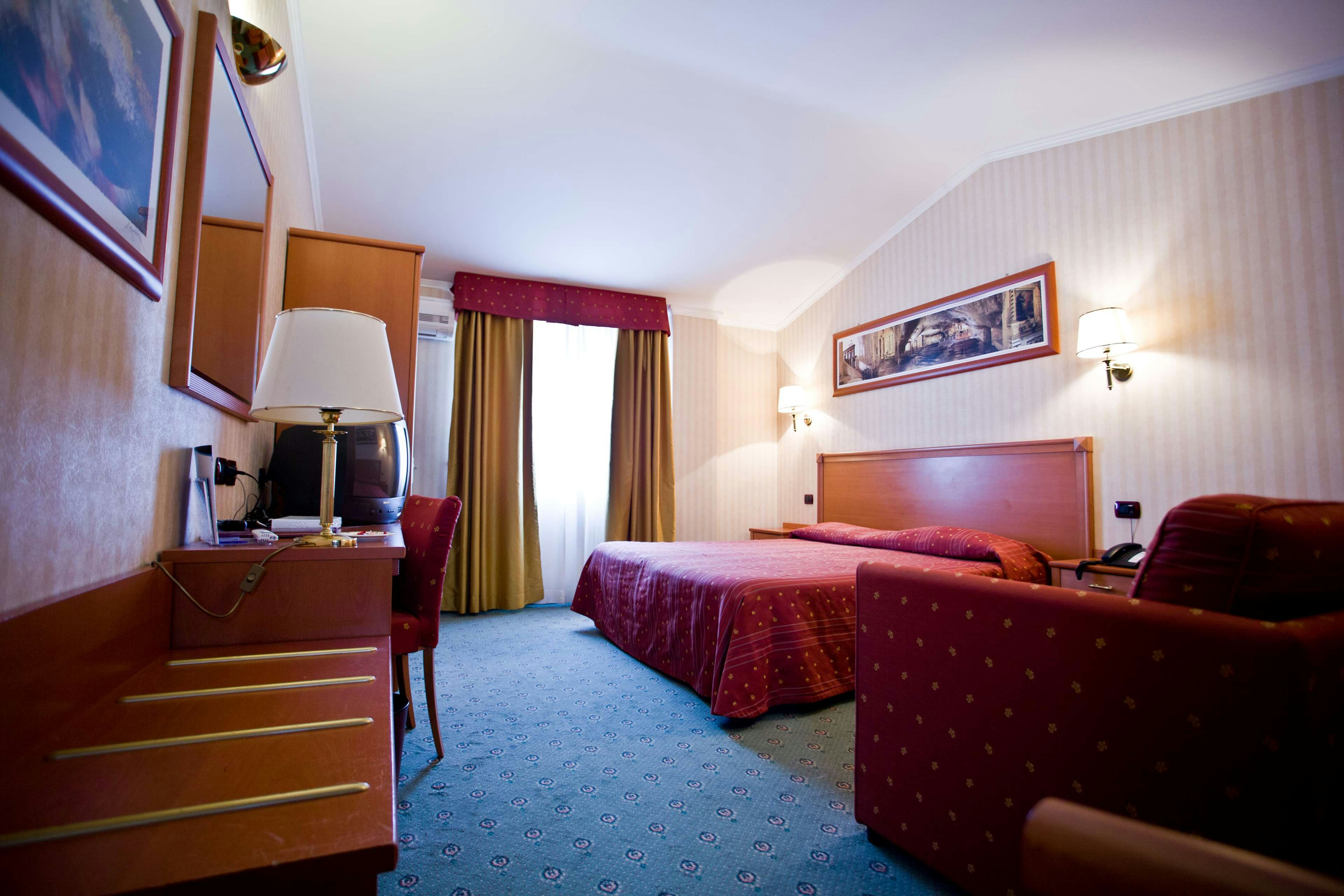 PALACE HOTEL SAN MICHELE 42/65