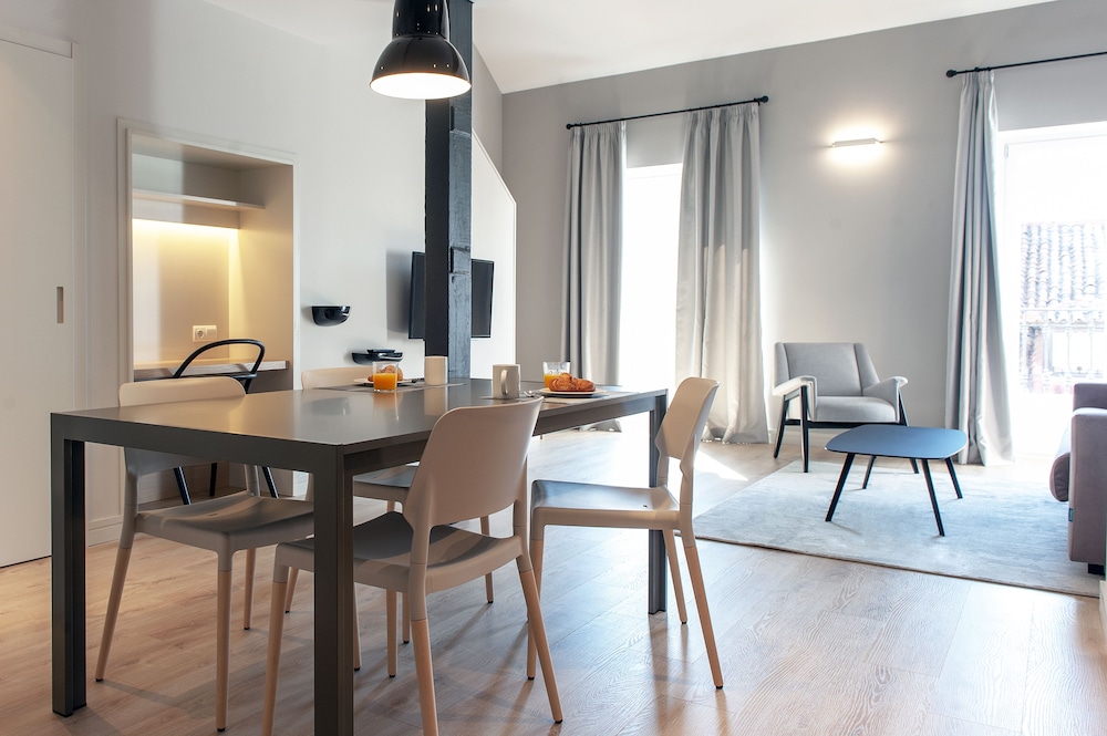 Mh Apartments Central Madrid 23/39