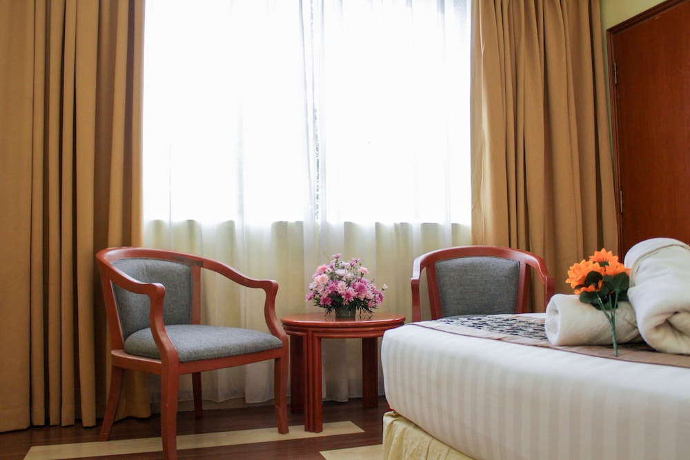 Hotel Sandakan 42/75