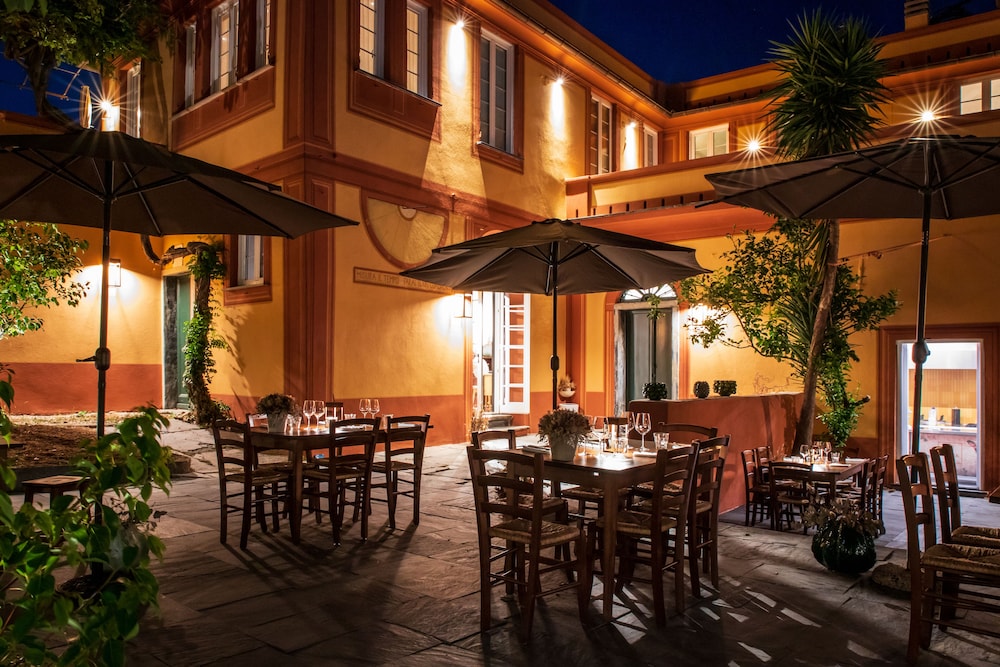 Villa Riviera Suites 26/50