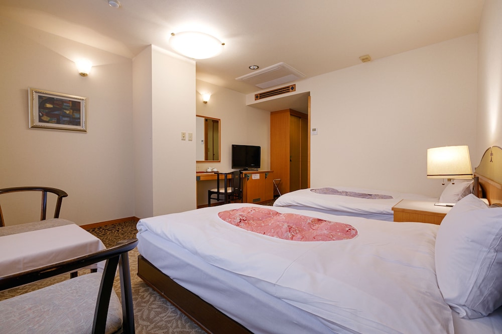 Hotel New Tsuruta 18/71