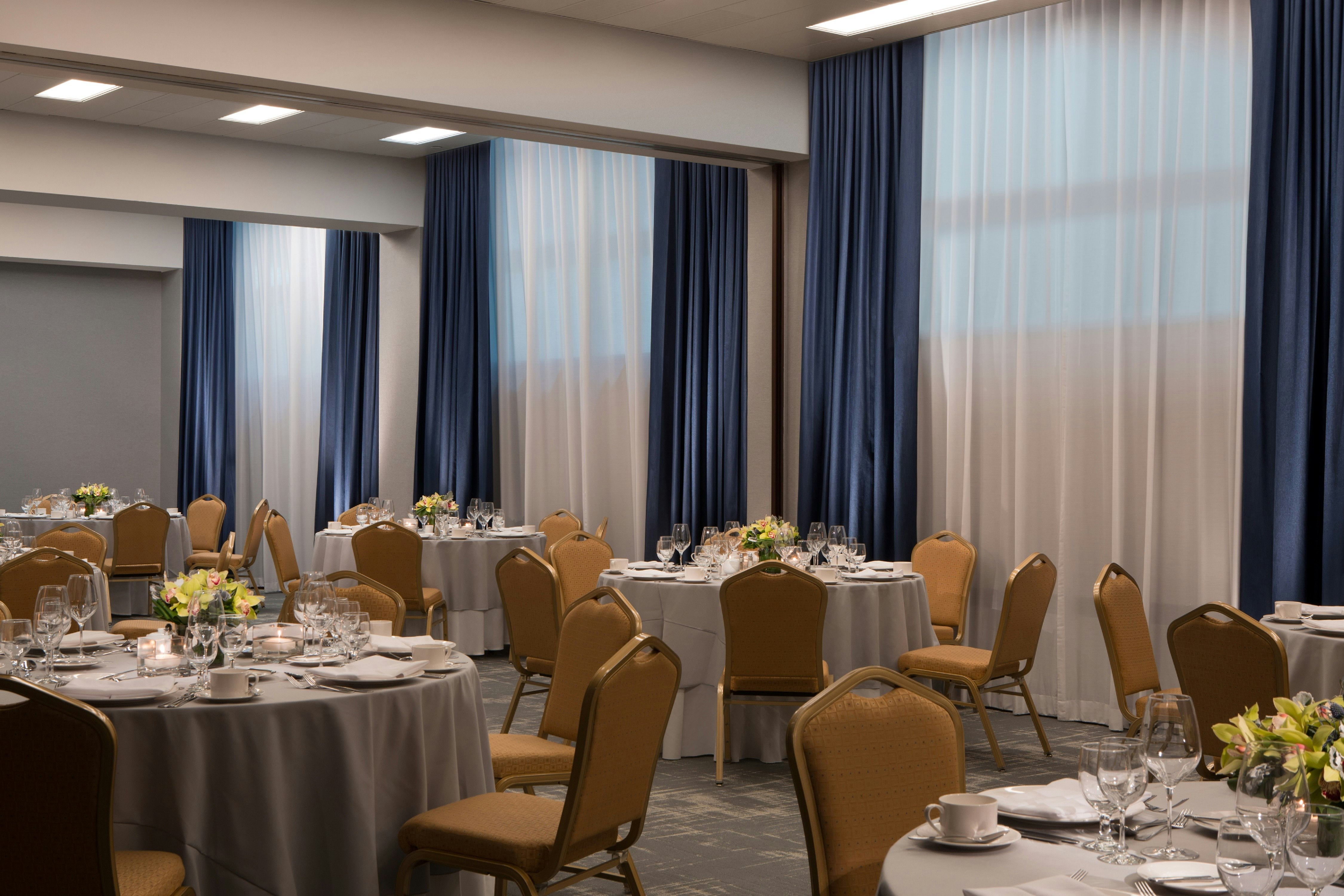 Millennium Hilton New York ONE UN Plaza 57/72