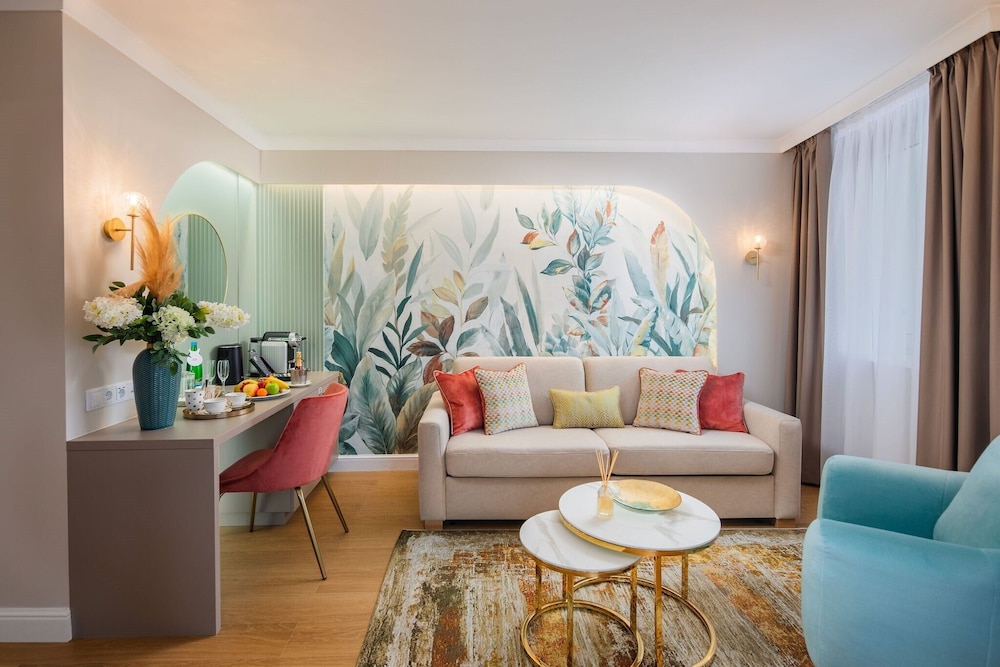 Lotus Therme Hotel And Spa Formerly Rogner Hotel Spa Lotus Therme 62/84