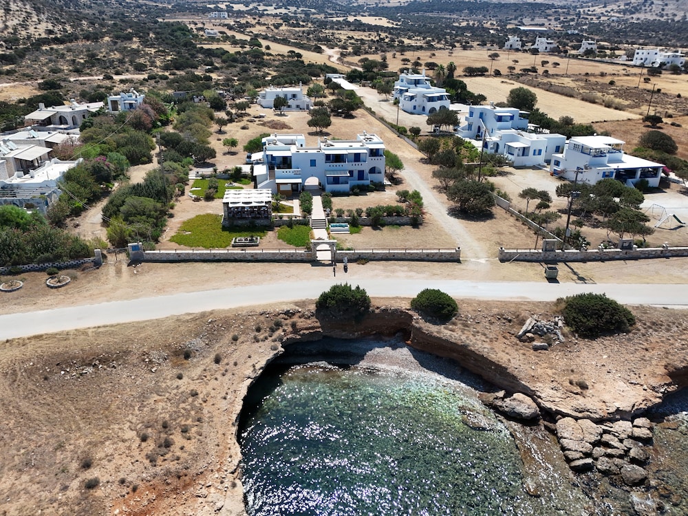 Ammoudia Studios 38/49