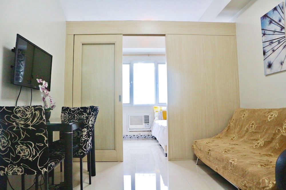 Condodeal At Sea Residences 22/52
